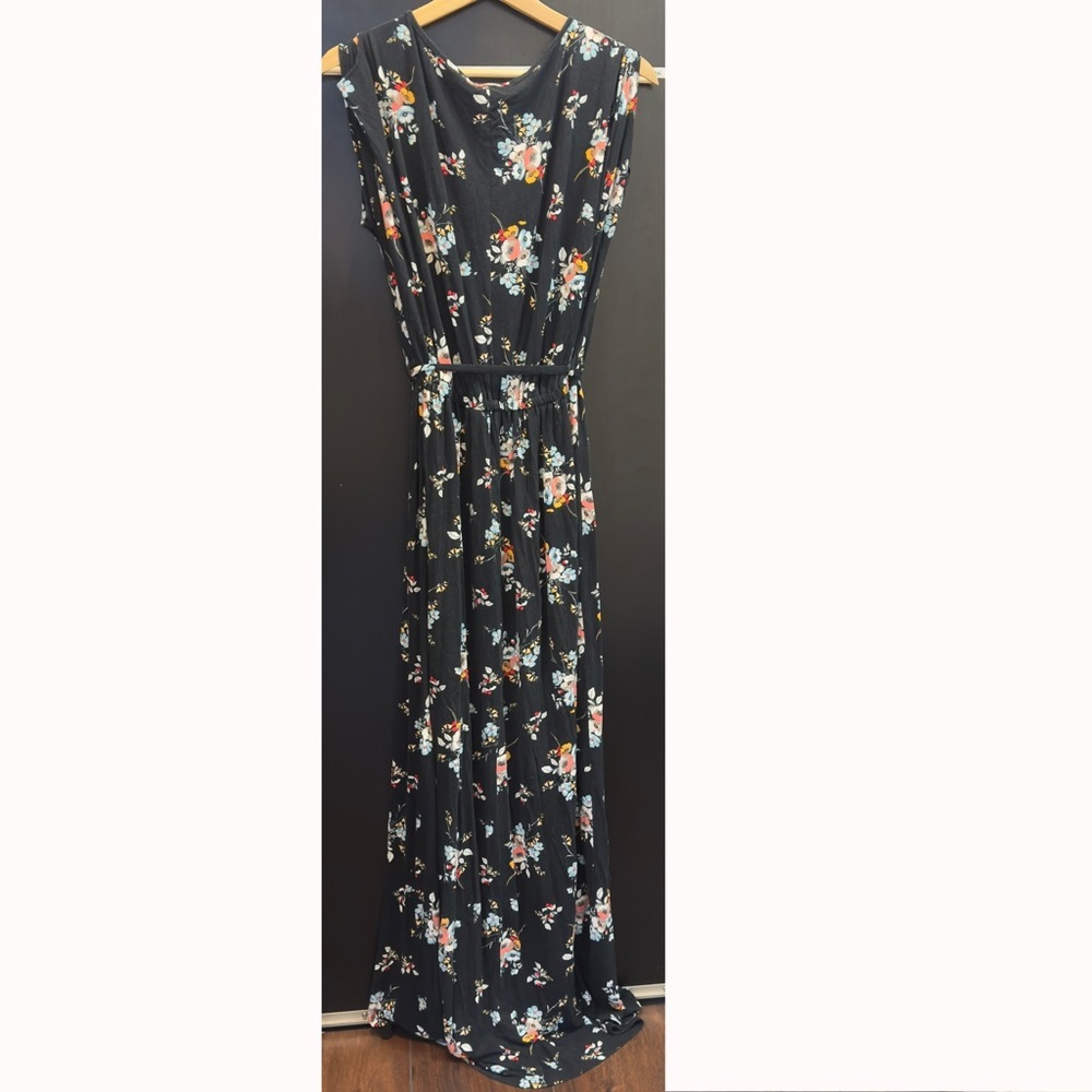 Dorothy Perkins Black Floral Maxi Dress - Picture 3 of 6